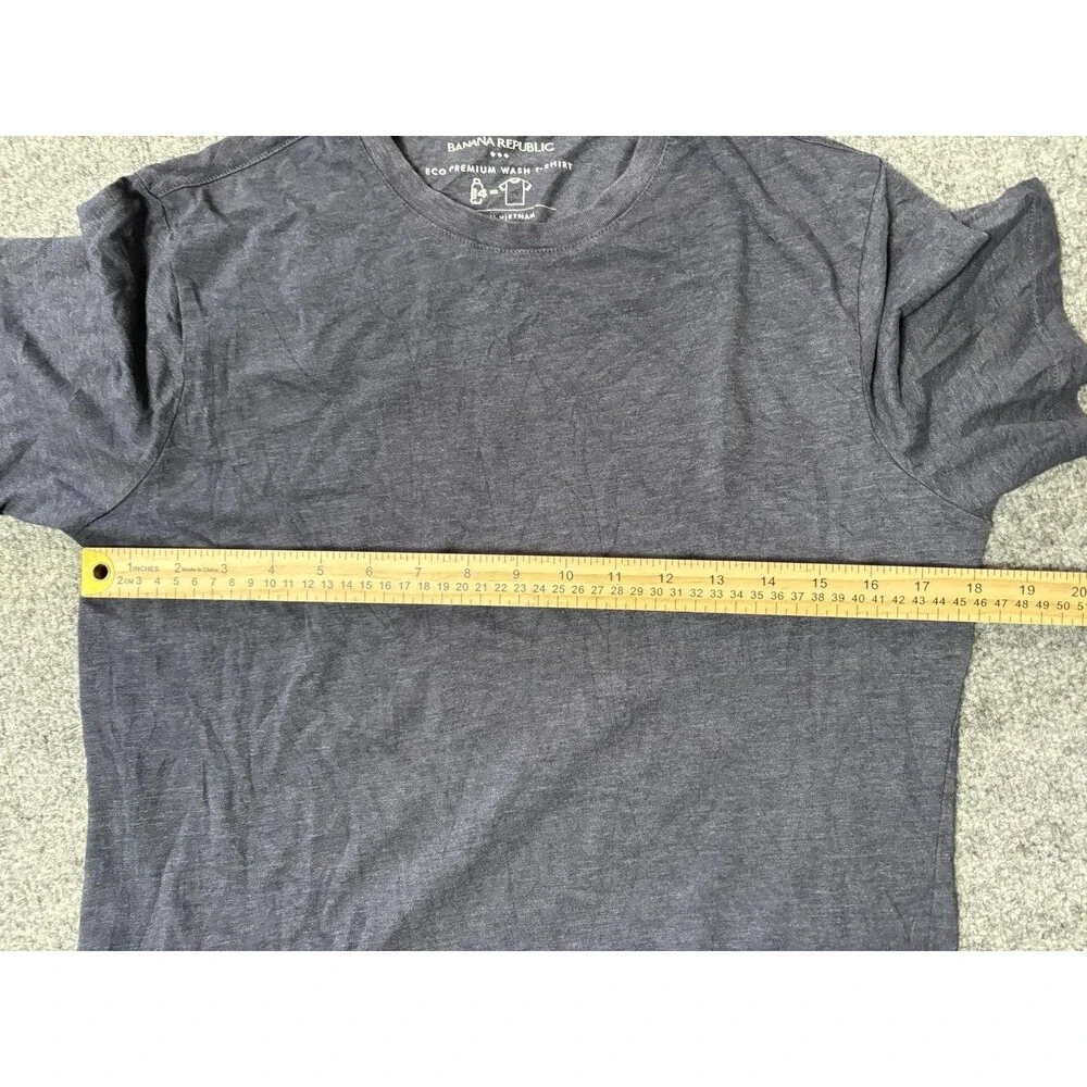 Banana Republic Shirt Mens S Blue Eco Premium Wash Tagless Cotton Crew Neck Tee